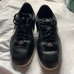 Basic Nike Cortez '72 Mens